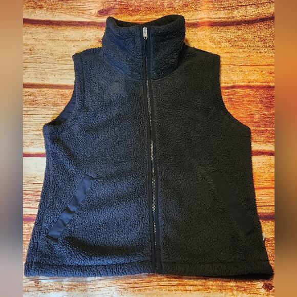 The North Face Jackets & Blazers - The North Face Women's Black Sherpa Fleece Vest Size Medium